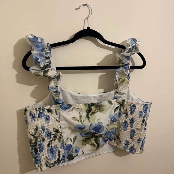 Abercrombie Scrunch Strap Poplin Top in Blue/Green Floral Print, Size XL - Picture 6 of 15
